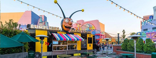 Bumblebee Man's Taco Truck @ Universal Studios Hollywood - Themeparkplanner